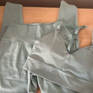 COPY - Alphalete Sage Green Sports Bra Set